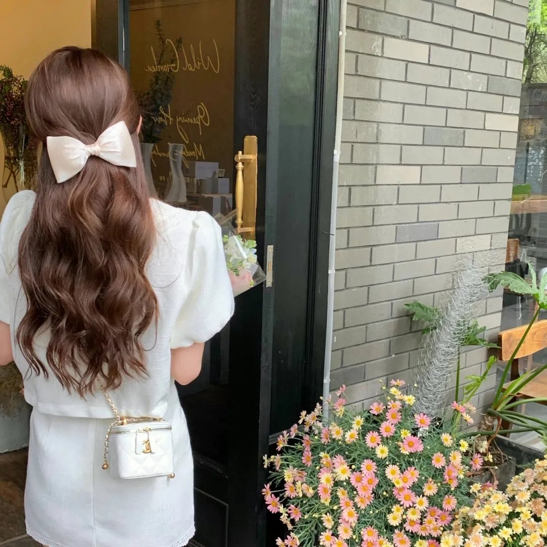 烈日灼人